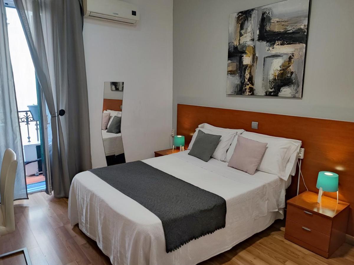 מדריד Hostal Cervantes מראה חיצוני תמונה