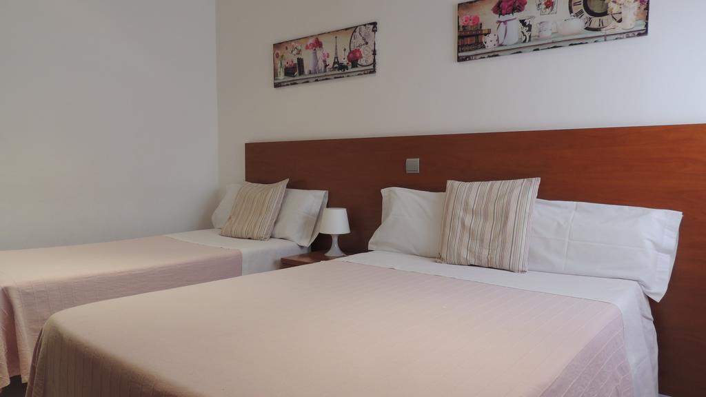 מדריד Hostal Cervantes מראה חיצוני תמונה