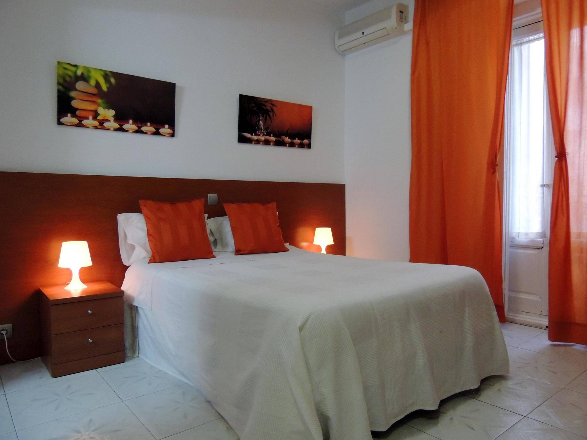 מדריד Hostal Cervantes מראה חיצוני תמונה