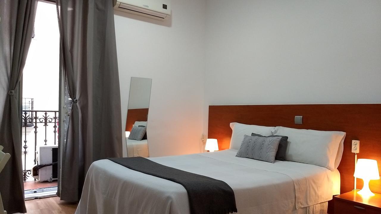 מדריד Hostal Cervantes מראה חיצוני תמונה